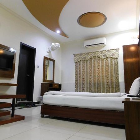 เดอะ แกรนด์ โฮเทล มัลตัน Hotel มุลตาน ภายนอก รูปภาพ